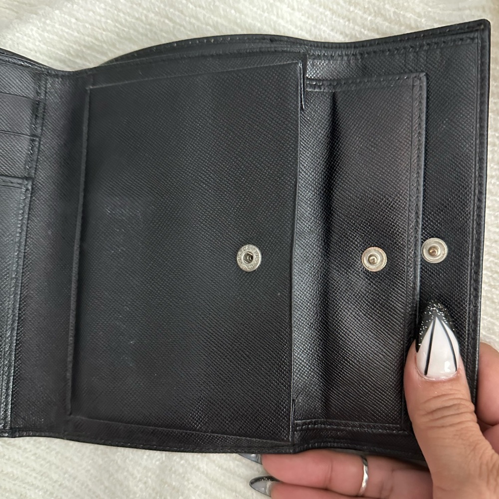 Authentic Prada wallet - Picture 6 of 11